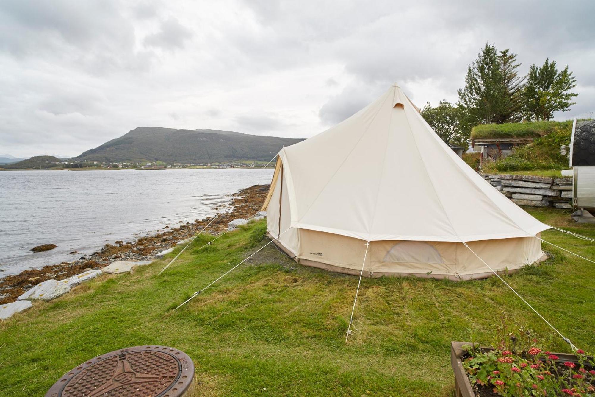 Sandtorgholmen Glamping Lyxtält
